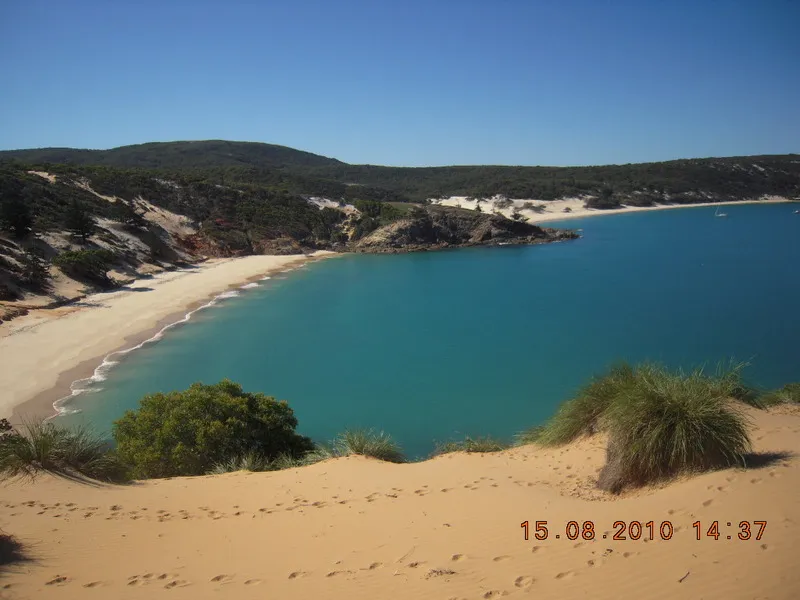 Dolphin Bay and Whites Bay from the dunes. The signposted trail starts on the promontory between the bays.